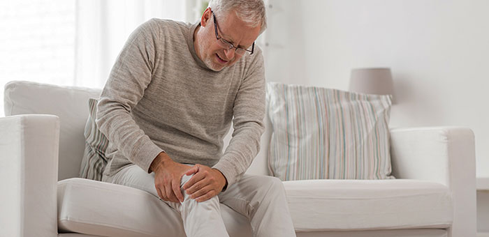 Patient needing osteoarthritis treatment in Laurel, Bowie, Silver Spring, and Baltimore